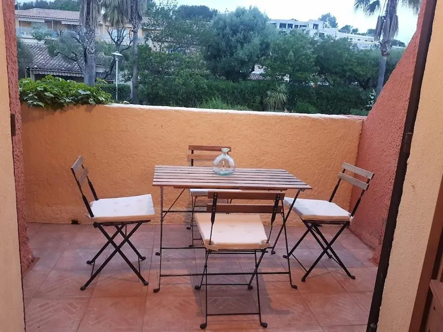 Apartment Appartement 2 Pieces Avc Piscine Villeneuve-Loubet